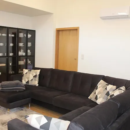 Casa Dos Amigos - *